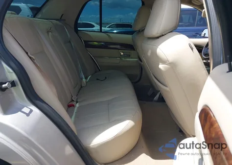 2009 Mercury Grand Marquis Ls (Fleet Only) из США, поврежденный, VIN 2MEHM75V09X622454